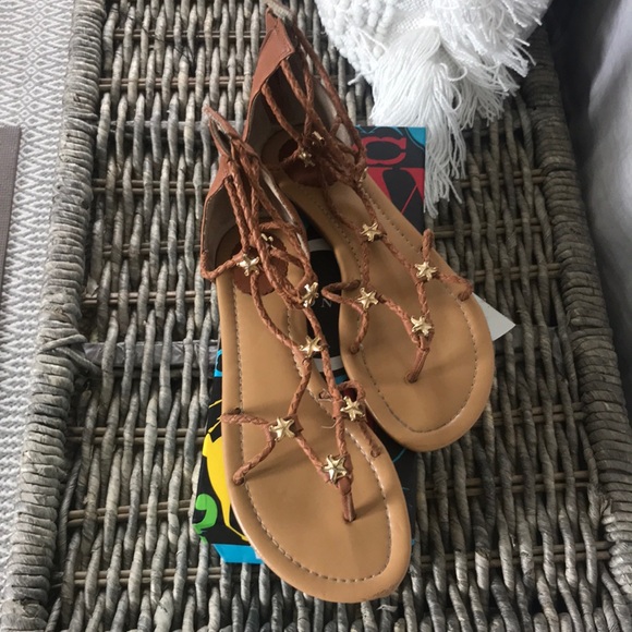 C. Wonder Shoes - Starfish leather sandal from C Wonder